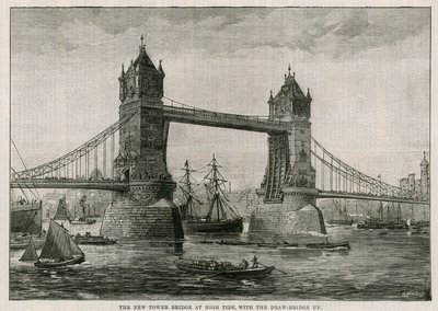 Tower Bridge vid högvatten, med vindbron upp av English School