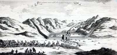 Vy över den stora muren på den sida där ambassadören gick in i Kina, från "A Collection of Voyages and Travels" av John Harris, 1748. av English School