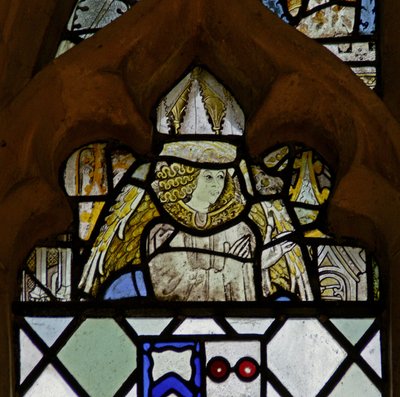 Fenster w7, Darstellung eines Engels von English School