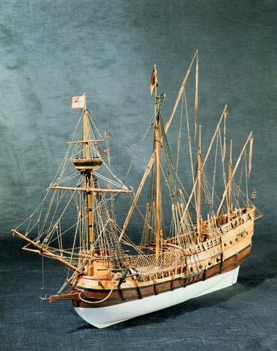 Riggad modell av en portugisisk karavel från ca 1535 (trä) (se även 260974) av English School English School