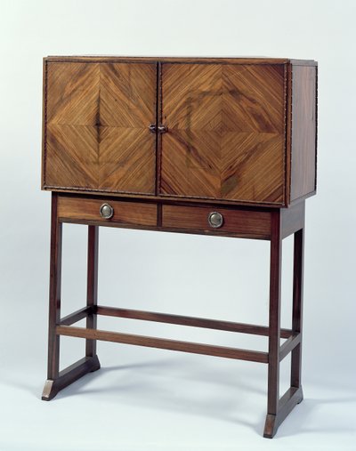 Skåp, ca 1902 (rosenträ med macassar ebenholts & satinwood faner) (se även 283797) av Ernest William Gimson