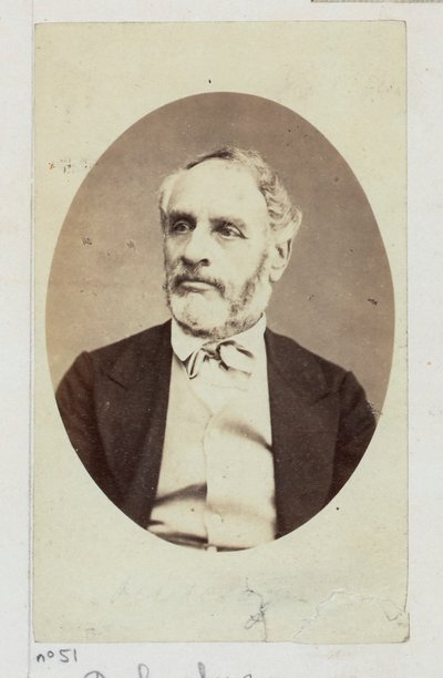 Delescluze Louis Charles (1809-1871). Journalist, han dömdes flera gånger, till böter och fängelse i Cayenne, för sina demokratiska och socialrevolutionära idéer (1830). Vald till Kommunens råd, medlem av kommittén för... av Etienne Carjat