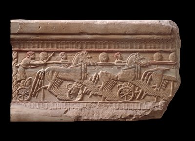 Lättnad med en stridsvagn från en marmormilstolpe i Chiusi, Italien, 600-talet f.Kr. av Etruscan