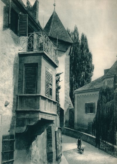 Ett lugnt hörn av Merano, Sydtyrolen, Italien, 1927 av Eugen Poppel