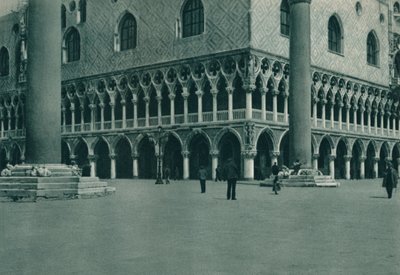 Hörn av Dogespalatset på Piazzetta di San Marco, Venedig, Italien, 1927 av Eugen Poppel
