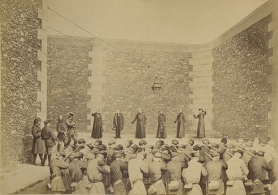 Avrättning av gisslan, La Roquette-fängelset, 24 maj 1871, 1870-71. av Eugene Appert