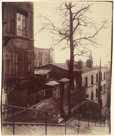 [Trapphus, Montmartre] av Eugène Atget