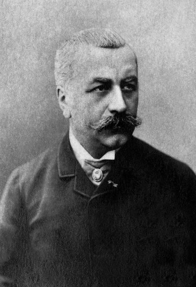 Louis Andrieux, ca 1885-1900 (svartvitt foto) av Eugene Pirou