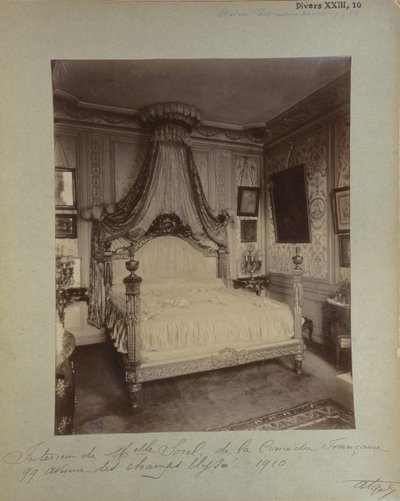 Sovrum av Cecile Sorel på 99 Avenue des Champs Elysees, 1910 av Eugène Atget