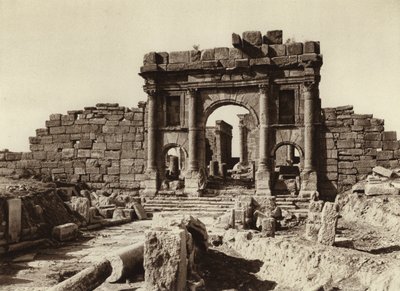 Sbeitia, Forum (svartvitt foto) av European Photographer