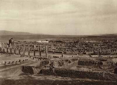 Timgad, Allmän vy (svartvitt foto) av European Photographer