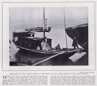 Reser på "Stora floden", en missionär och hans familj går uppför Yang-tze-Kiang (s/v foto) av European Photographer