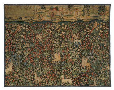 Mille fleurs gobelängfragment föreställande djur, fåglar och landskap, ca 1500 (ull) av European School