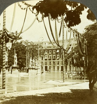 Dekorationer, Plaza de Oriente, Madrid, Spanien. av Excelsior Stereoscopic Tours