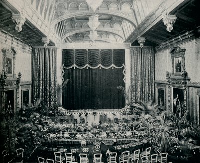 Waterloo Chamber, Windsor Castle, Utrustad som teater för State Plays 1891, c1891,1901 av Eyre and Spottiswoode