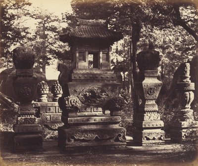 Inre av graven vid depån nära Peking av Felice Beato
