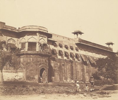 [Seenmura Boorg Palace] av Felice Beato
