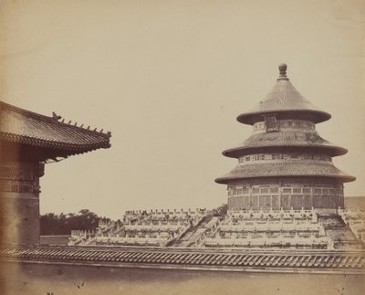 Himlens tempel från platsen där prästerna bränns, i den kinesiska staden Pekin, oktober 1860 av Felice Beato