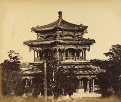 [Det stora kejserliga palatset (Yuan Ming Yuan) före nedbränningen, Pekin, 18 oktober 1860] av Felice Beato