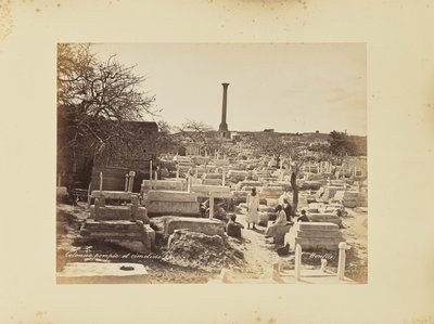 Pompejus kolonn och kyrkogård av Félix Bonfils