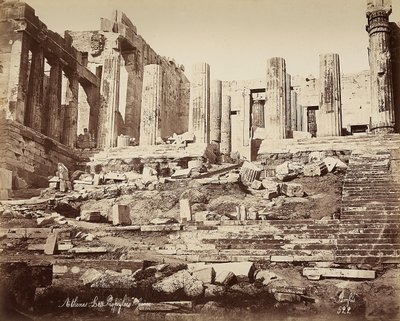Propylaea av Akropolis i Aten av Félix Bonfils