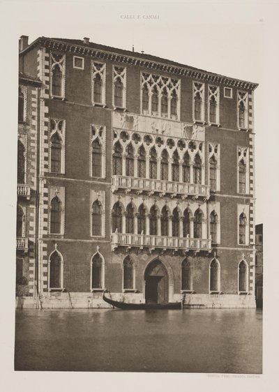 Foscari-palatset av Ferdinando Ongania