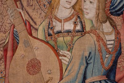 flamländsk gobeläng. Serien Davids och Batsebas historia. Profeten Nathan förkastar kung David (El profeta Natán reprende a David). Tredje panelen i serien. Anonym modell. Tillverkning okänd, Bryssel. 1505. Tyg Guld, siden och ull. av Flemish School