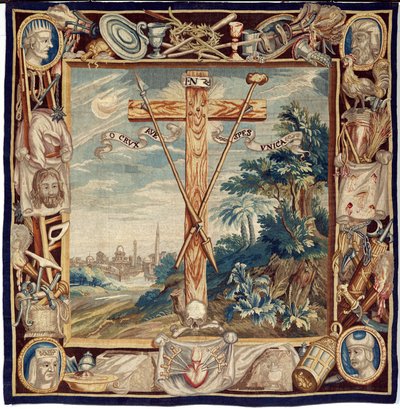 flamländsk gobeläng. Förhärligandet av det heliga korset. 1600-talet. Egendom av kyrkan Sint-Walburgakerk Oudenaarde (Dekenij van de Sint-Walburga). av Flemish School