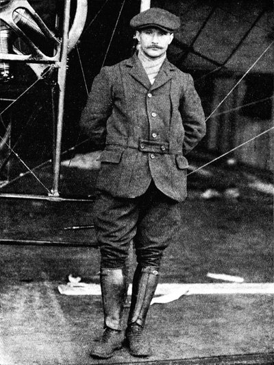 Henri Salmet, den store Bleriot-piloten, i Hendon, London, 1912 1933. av Flight Photo