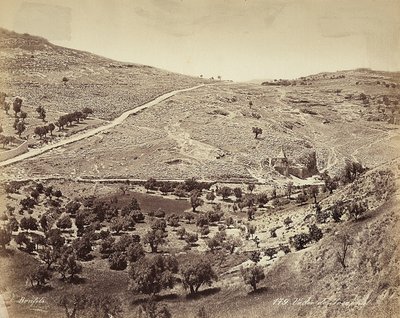 Panoramautsikt över Cedrondalen eller Josafat, i utkanten av Jerusalem av Félix Bonfils