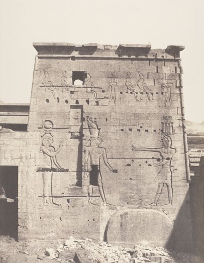 Ön Fileh Philæ, andra pylonen - östra delen sett från Pla..., 1851-52, tryckt 1853-54. av Félix Teynard