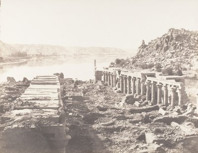 Fil Philae Island, allmän bild tagen från punkt I, på plattformen..., 1851-52, tryckt 1853-54. av Félix Teynard