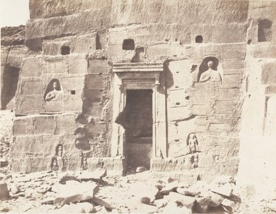 Kardâcy, helgedom, nischer och inskrifter ristade i stenbrotten, 1851-52, tryckt 1853-54. av Félix Teynard