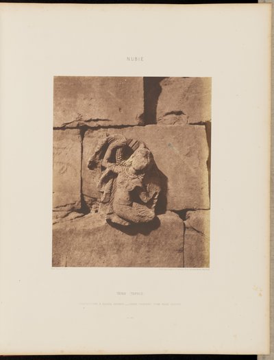 Tâfah (Taphis). Konstruktioner med svängda baser - Figur från en uthuggen nisch av Félix Teynard