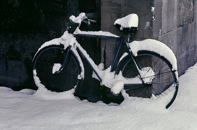 Cykling i snön, Florens av Fosco Maraini