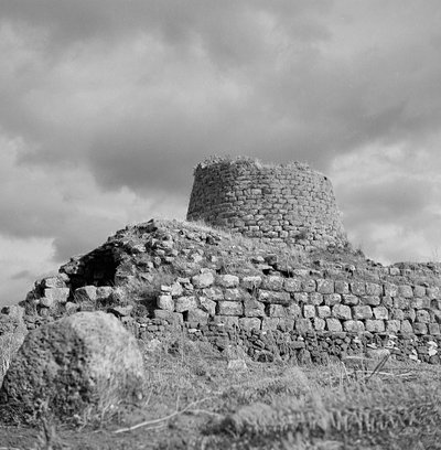 Nuraghe Santu Antine av Fosco Maraini