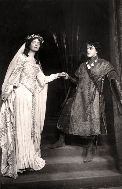 Dorothea Baird 1875-1933 och Harcourt Williams 1880-1957 i Paola och Francesca, 1907. av Foulsham and Banfield