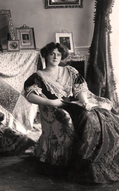 Marie Studholme 1875-1930, engelsk skådespelerska, 1906. av Foulsham and Banfield
