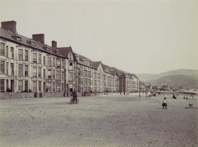 Barmouth. Marin terrass och Esplanad, 1870-talet. av Francis Bedford