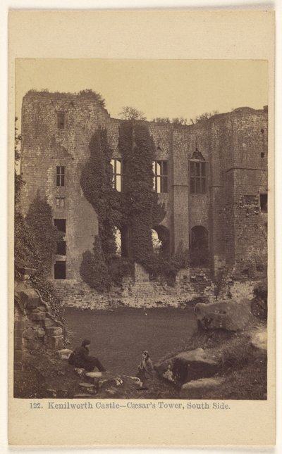 Kenilworth Castle - Caesers torn, södra sidan. av Francis Bedford