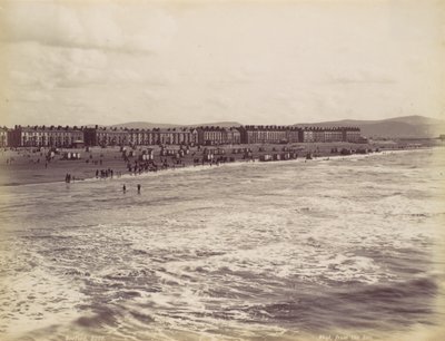 Rhyl, från havet, 1870-talet. av Francis Bedford