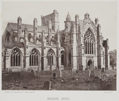 Melrose Abbey, ca 1857 (albuminutskrift) av Francis Frith