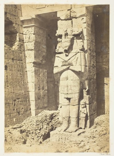 Osiridfyllmedel på Medinate-Haboo, ca. 1857. av Francis Frith