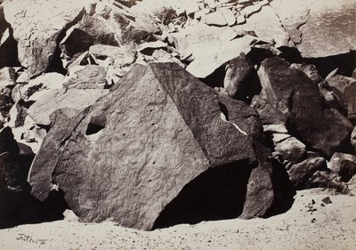 Sinaitiska inskriptioner i Wadee El-Mukattab av Francis Frith