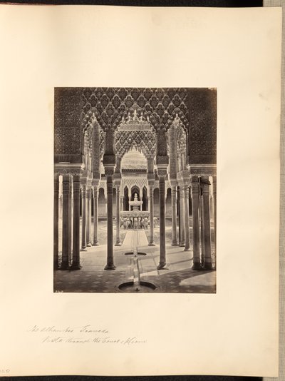 Alhambra, Granada, vy över Lejongården av Francis Frith