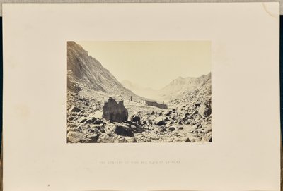 Klostret i Sinai och slätten i Er-Raha av Francis Frith