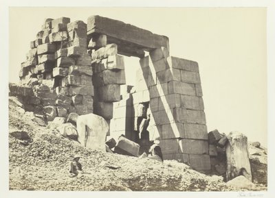 Granitpylonen, Thebe, 1857. av Francis Frith