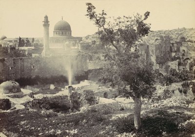 Moskén i Omar, Jerusalem, 1857. av Francis Frith