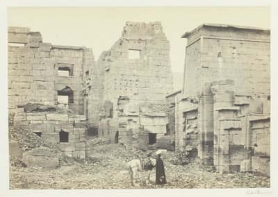 Tempelpalatset, Medinet Haboo, 1857. av Francis Frith