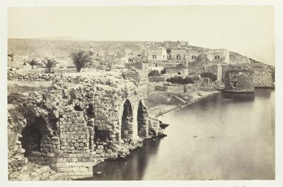 Staden och sjön Tiberias, från söder, 1857. av Francis Frith